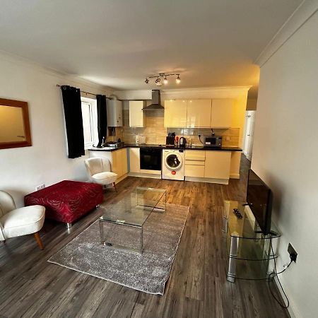 The Ruislip Apartment Exterior foto
